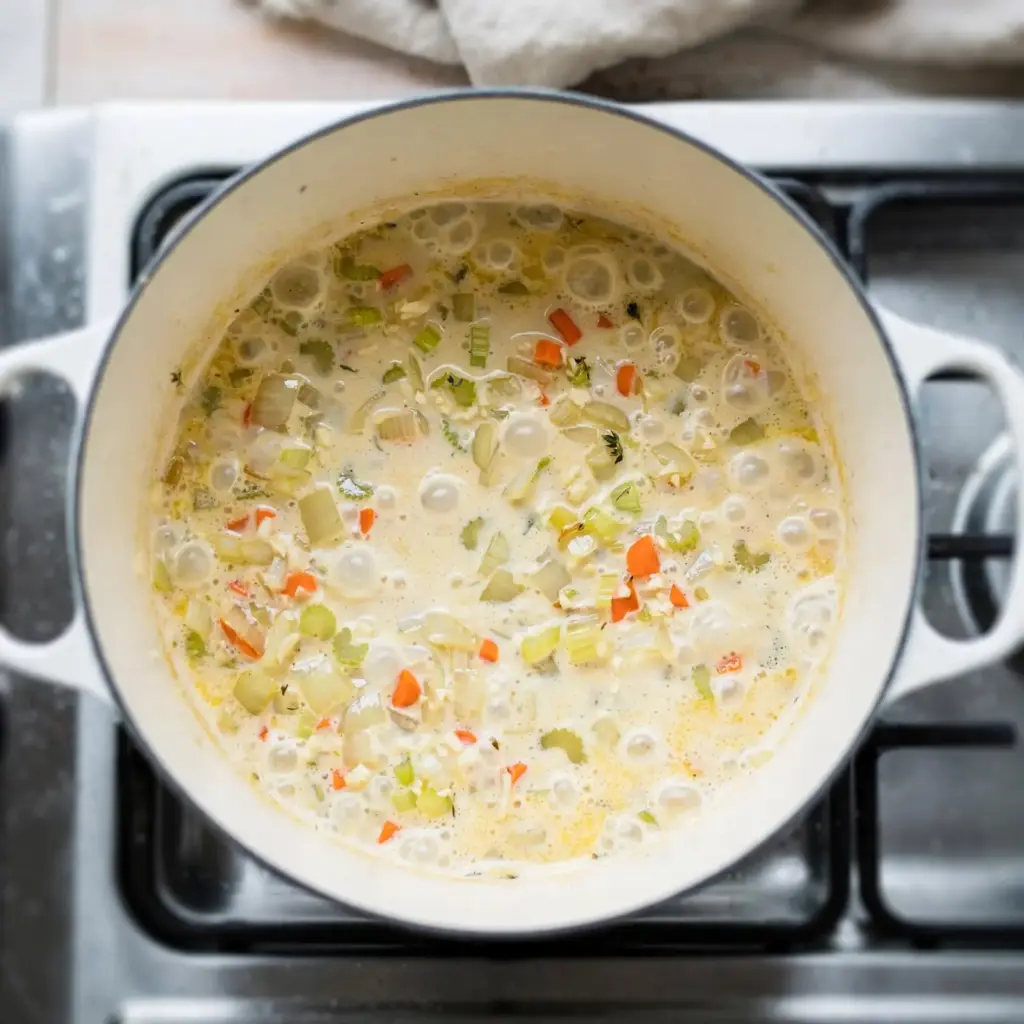 Creamy Chicken Gnocchi Soup (One-Pot, Ready in 40 Minutes) 4 chicken gnocchi soup