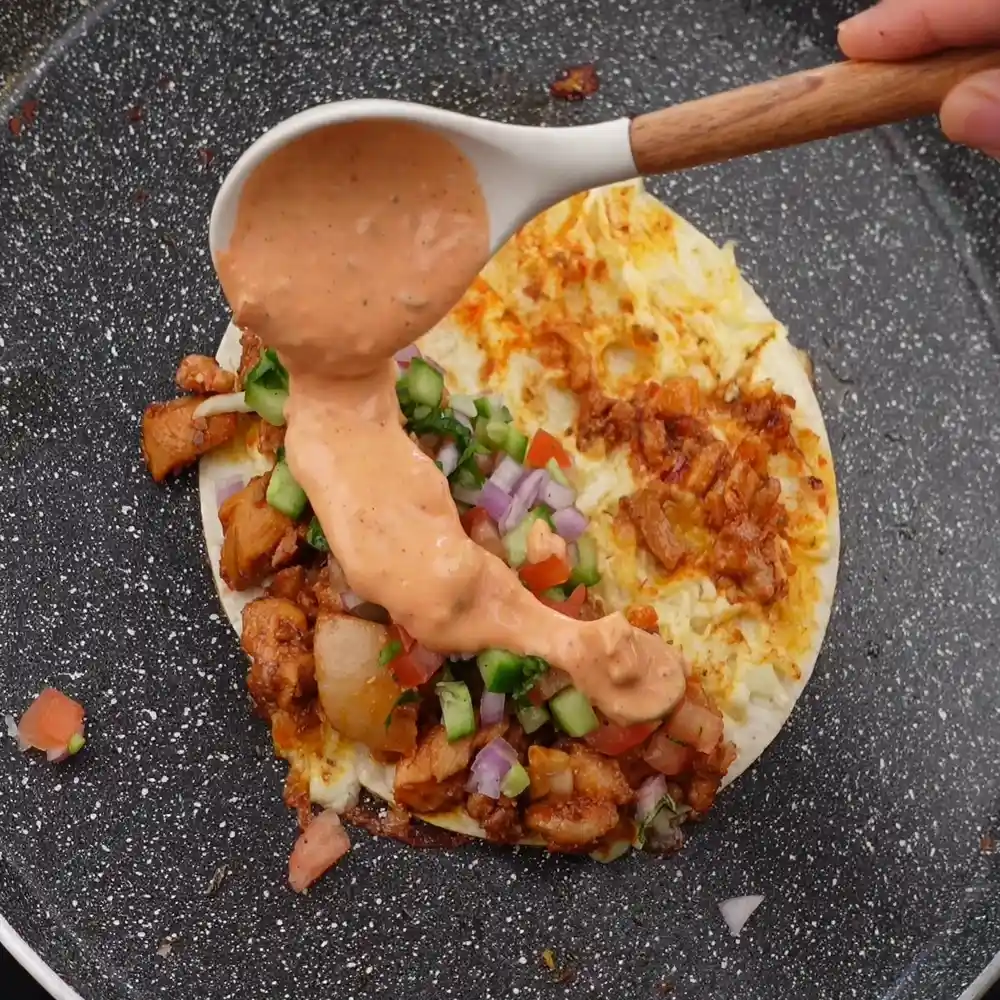 Easy Chicken Tacos with Melty Mozzarella and Creamy Sauce 9 chicken paratha